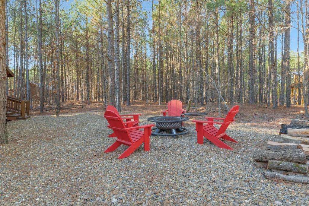 Large Luxury 2Br Cabin W Hot Tub Double Trouble Was Designed For Fun Comfort And Memories Minutes From Buzzling Hochatown And Beautiful Beaver Bend State Park ブロークン・ボウ エクステリア 写真