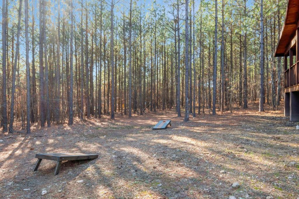 Large Luxury 2Br Cabin W Hot Tub Double Trouble Was Designed For Fun Comfort And Memories Minutes From Buzzling Hochatown And Beautiful Beaver Bend State Park ブロークン・ボウ エクステリア 写真