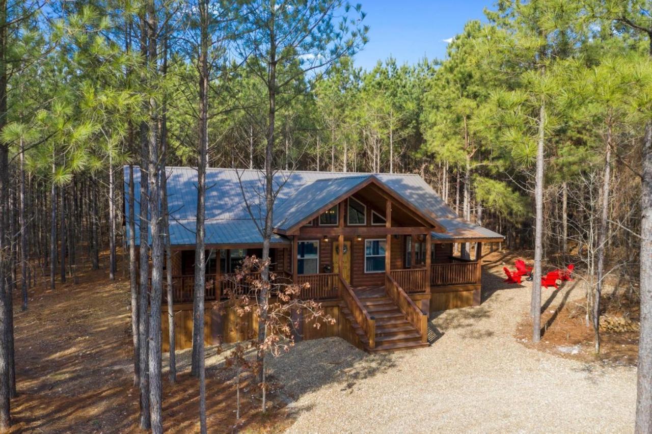 Large Luxury 2Br Cabin W Hot Tub Double Trouble Was Designed For Fun Comfort And Memories Minutes From Buzzling Hochatown And Beautiful Beaver Bend State Park ブロークン・ボウ エクステリア 写真