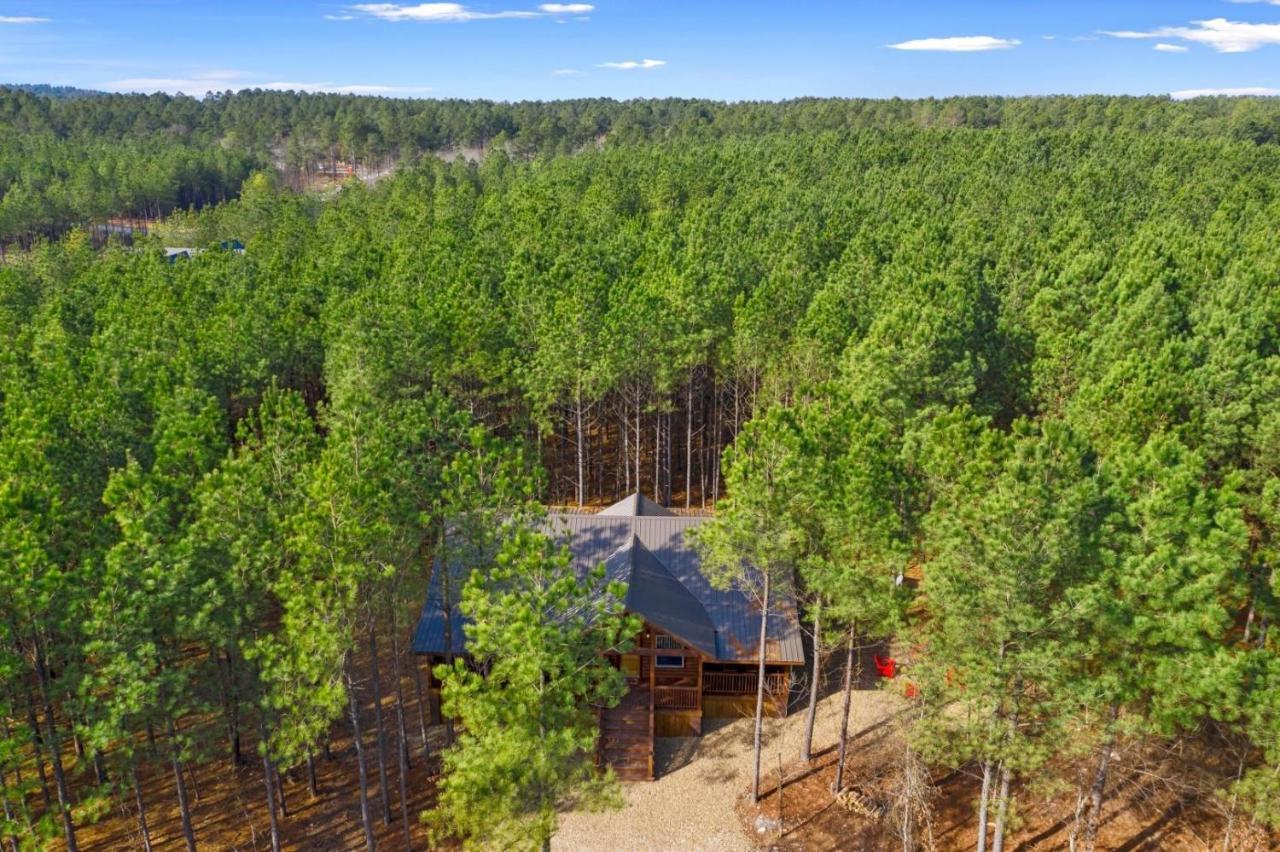 Large Luxury 2Br Cabin W Hot Tub Double Trouble Was Designed For Fun Comfort And Memories Minutes From Buzzling Hochatown And Beautiful Beaver Bend State Park ブロークン・ボウ エクステリア 写真