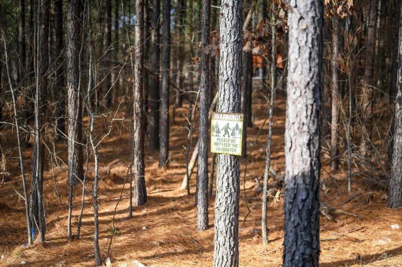 Large Luxury 2Br Cabin W Hot Tub Double Trouble Was Designed For Fun Comfort And Memories Minutes From Buzzling Hochatown And Beautiful Beaver Bend State Park ブロークン・ボウ エクステリア 写真